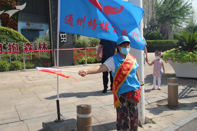 <strong>白虎妹妹洗干净被草视频</strong>